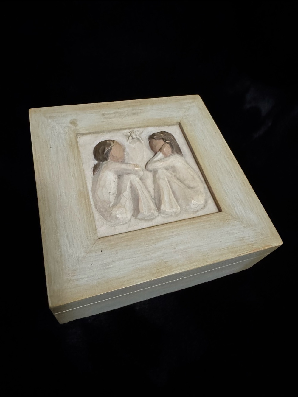 Willow Tree "Friendship" Keepsake Memory Box Susan Lordi DEMDACO